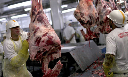 Vụ bê bối thịt bẩn có thể gây thiệt hại 1,5 tỷ USD, tương đương 10% kim ngạch xuất khẩu của Brazil.